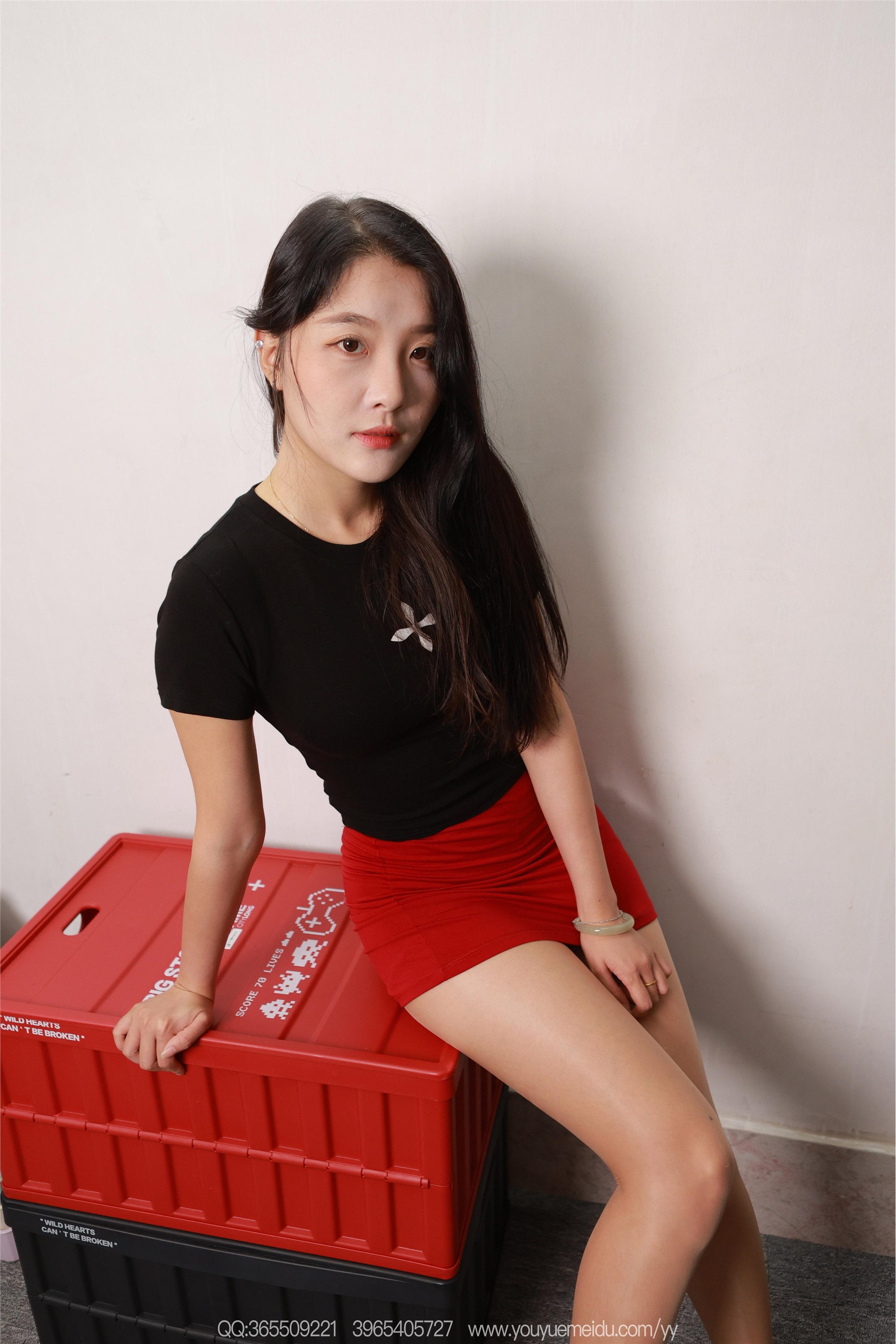 IESS异思趣向  2025.10.13 丝享家 2183 婉萍《红辣椒》